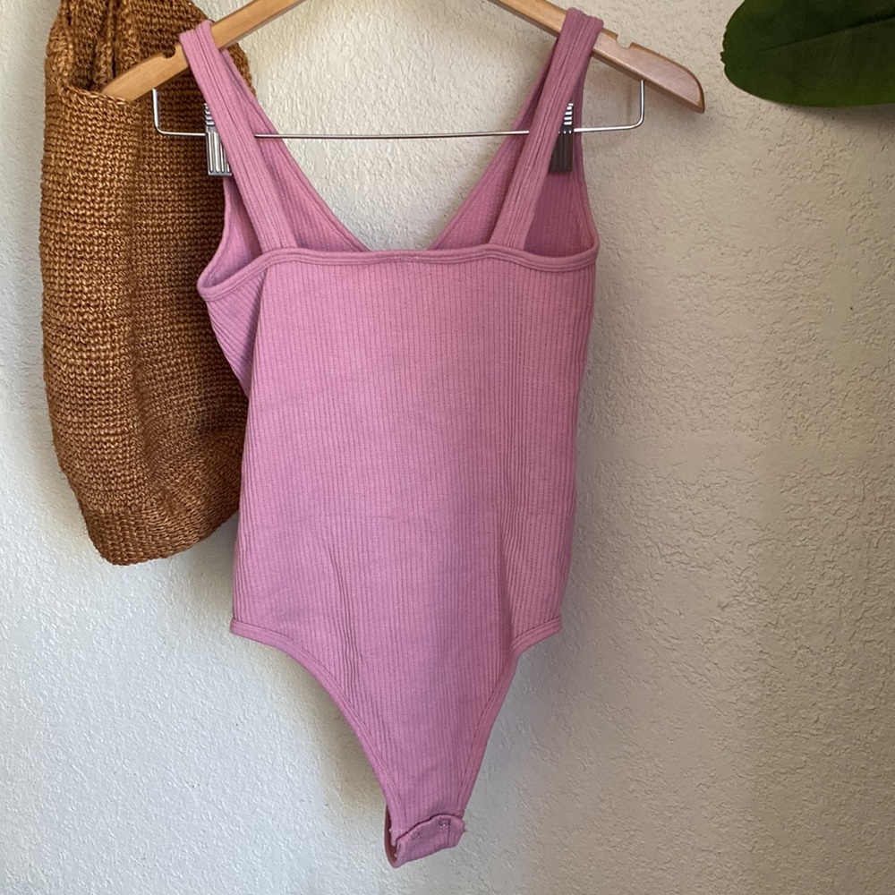 Aura Stretch Bodysuit - Ribbed Pink - Picture 5 of 6
